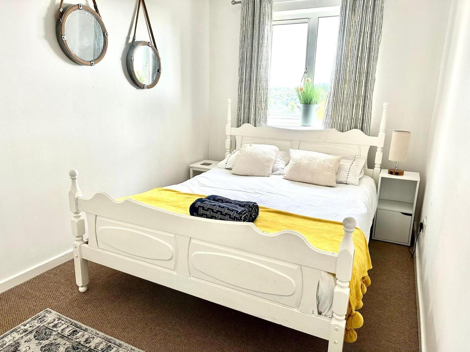 Home From Home Sleeps Seven Hastings Bagian luar foto